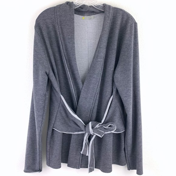 athletic cardigan wrap